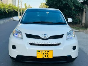 Toyota IST 2008 White