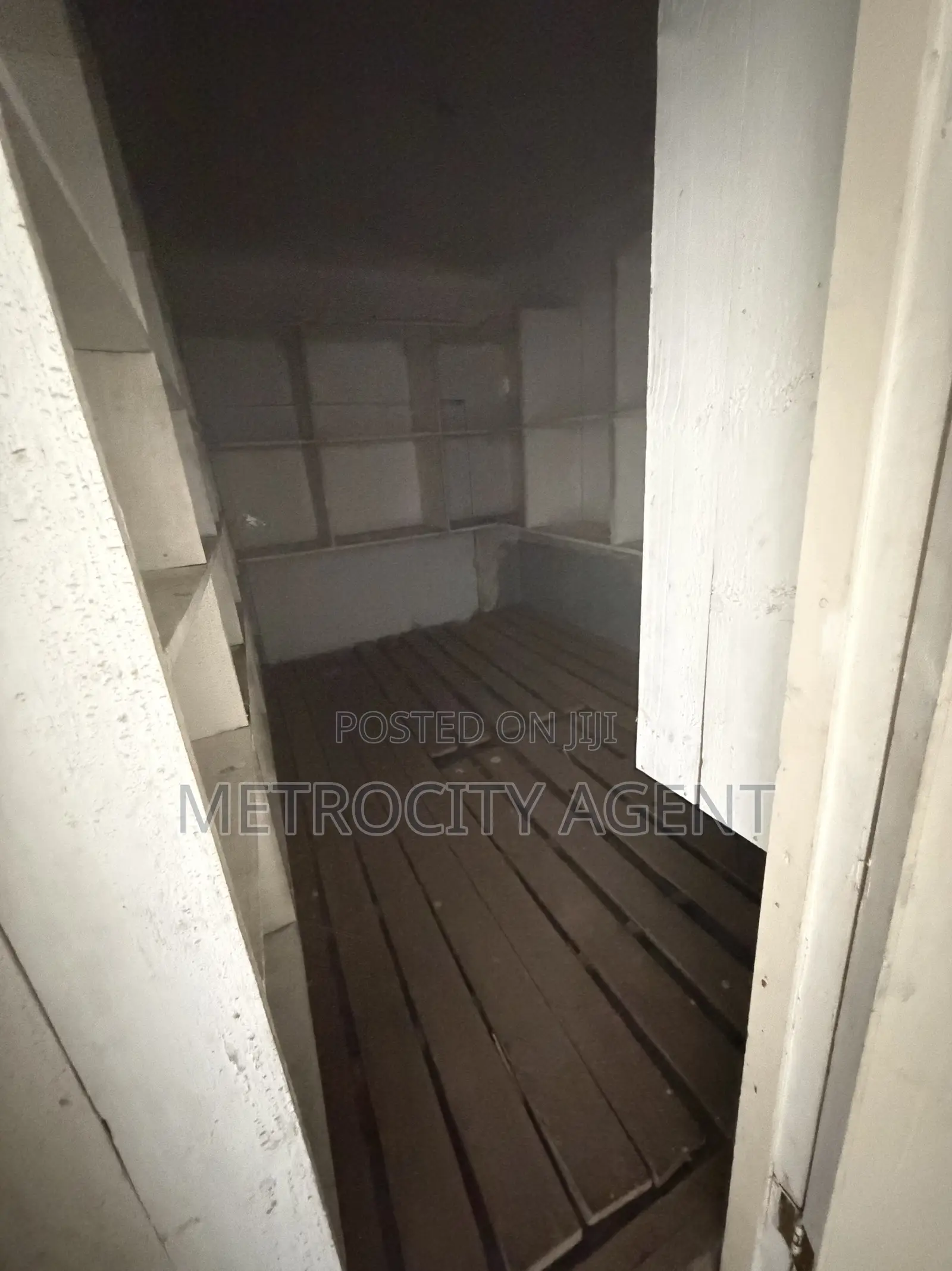 Frame / Office Space for Rent