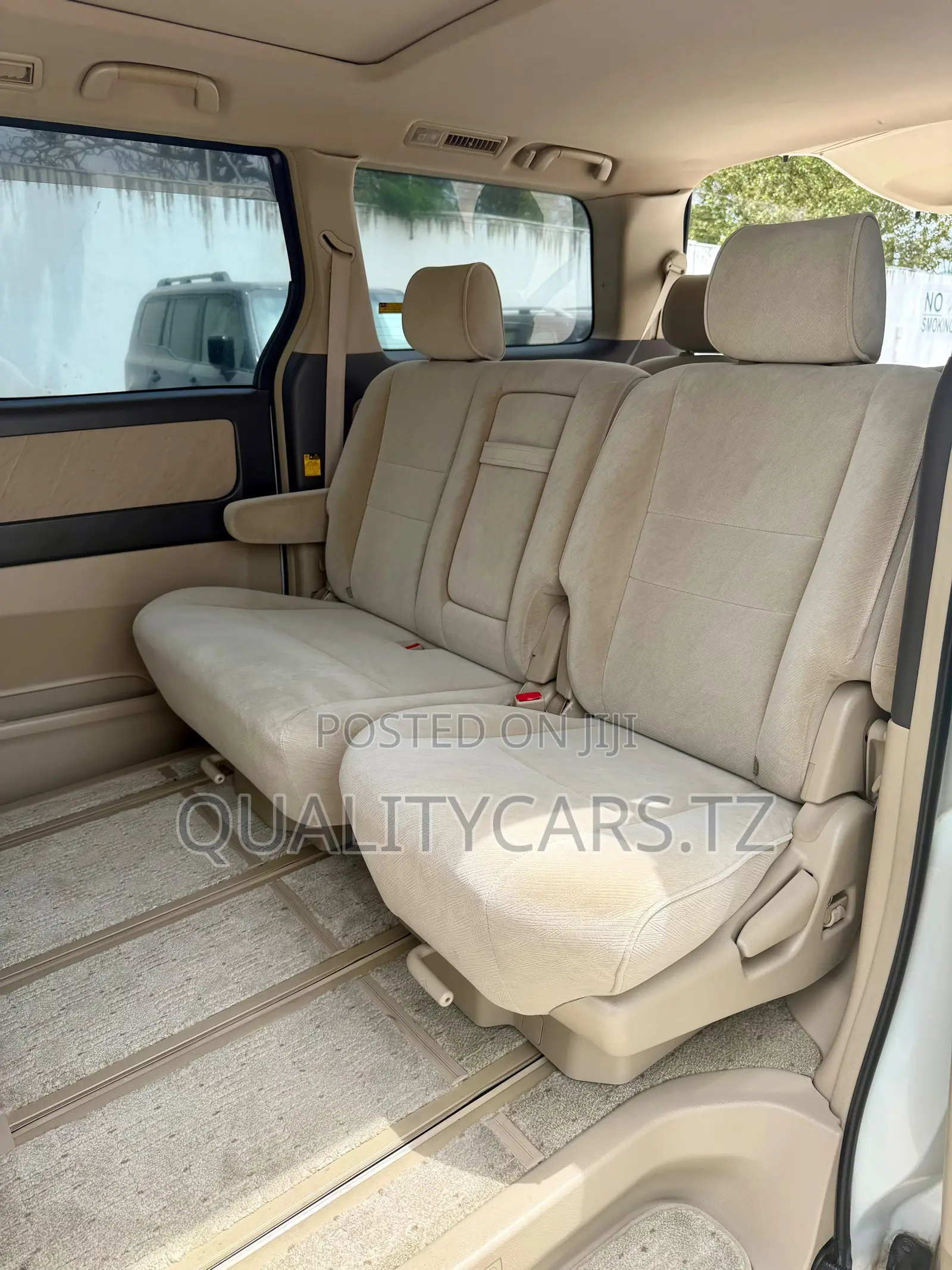 Toyota Alphard 2006 White