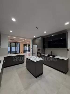4bdrm Villa in Oyster Bay for rent