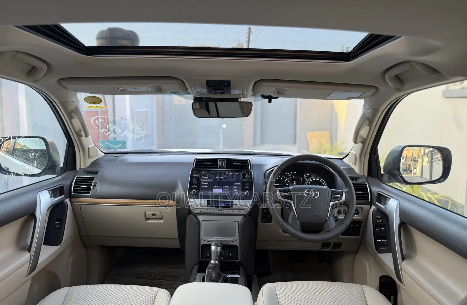 Toyota Land Cruiser Prado 2023 White