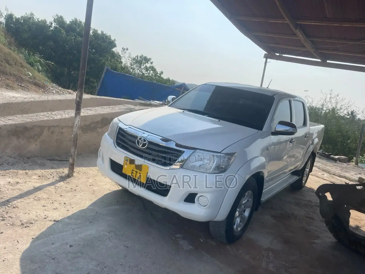 Toyota Hilux 3.0 D-4D 4x4 2013 White
