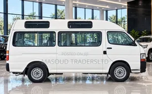Toyota HiAce 2001 White