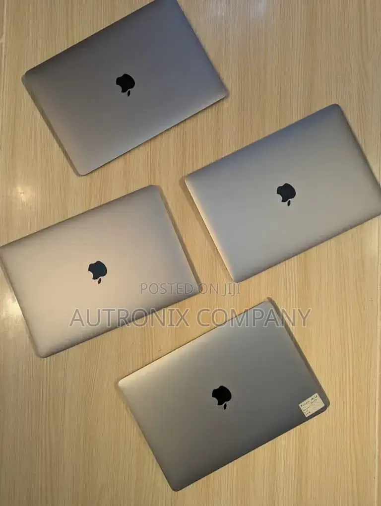 Laptop Apple MacBook Pro 2021 M1 16GB Apple M1 Pro SSD 512GB