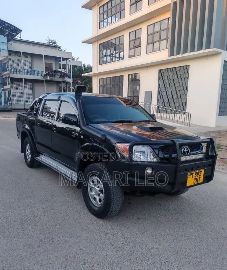 Toyota Hilux 2.5 D-4D 2008 Black