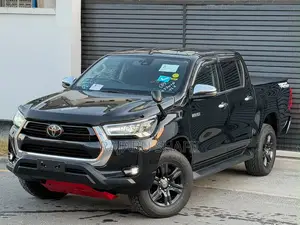 Toyota Hilux Revo Double Cab Deisel 2.8 AWD 2021 Black
