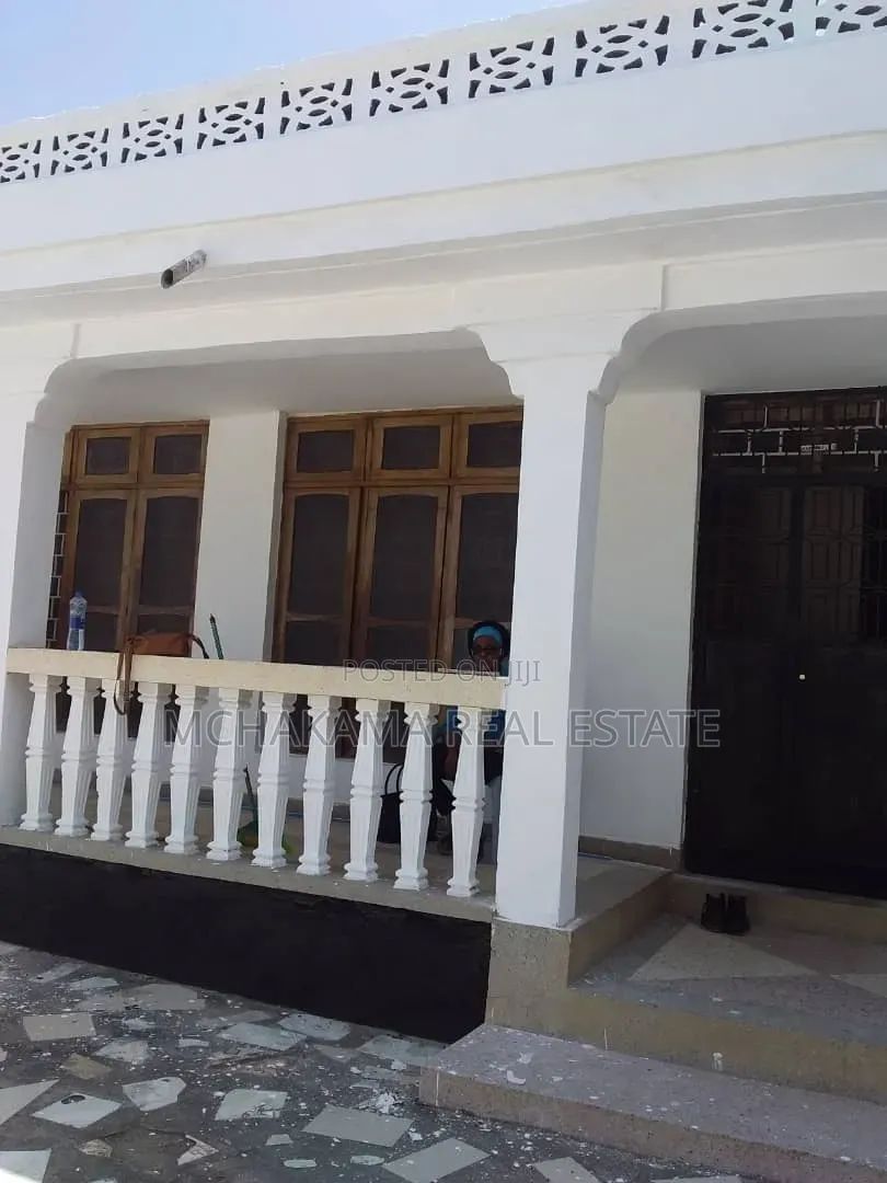 3bdrm House in Mchakama Real Estate, Mbezi Beach for sale