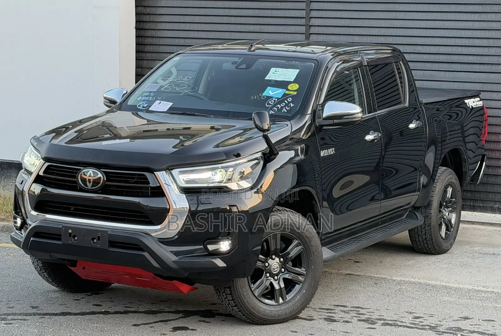 Toyota Hilux Revo Double Cab Deisel 2.4 AWD 2021 Black