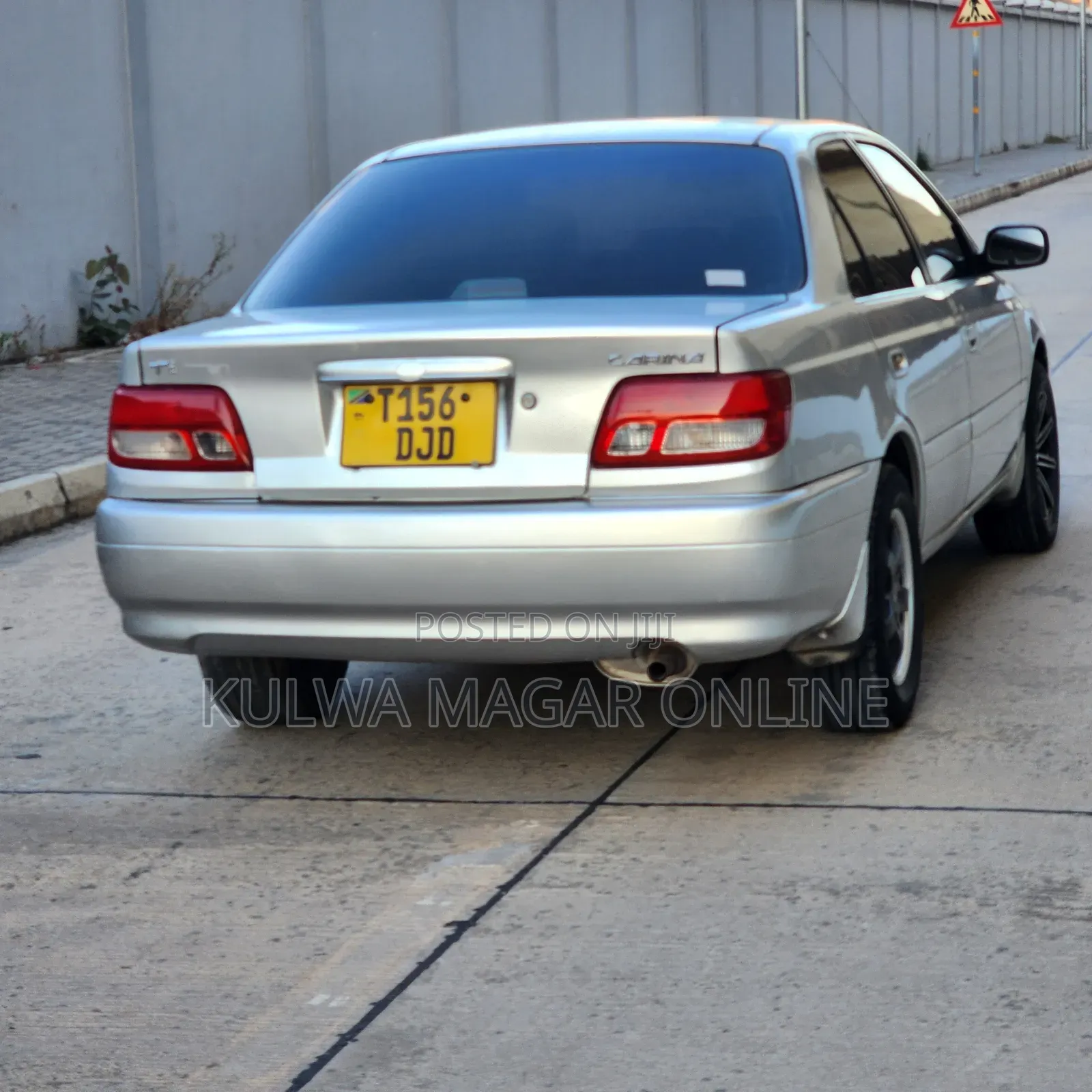 Toyota Carina 1999 Silver
