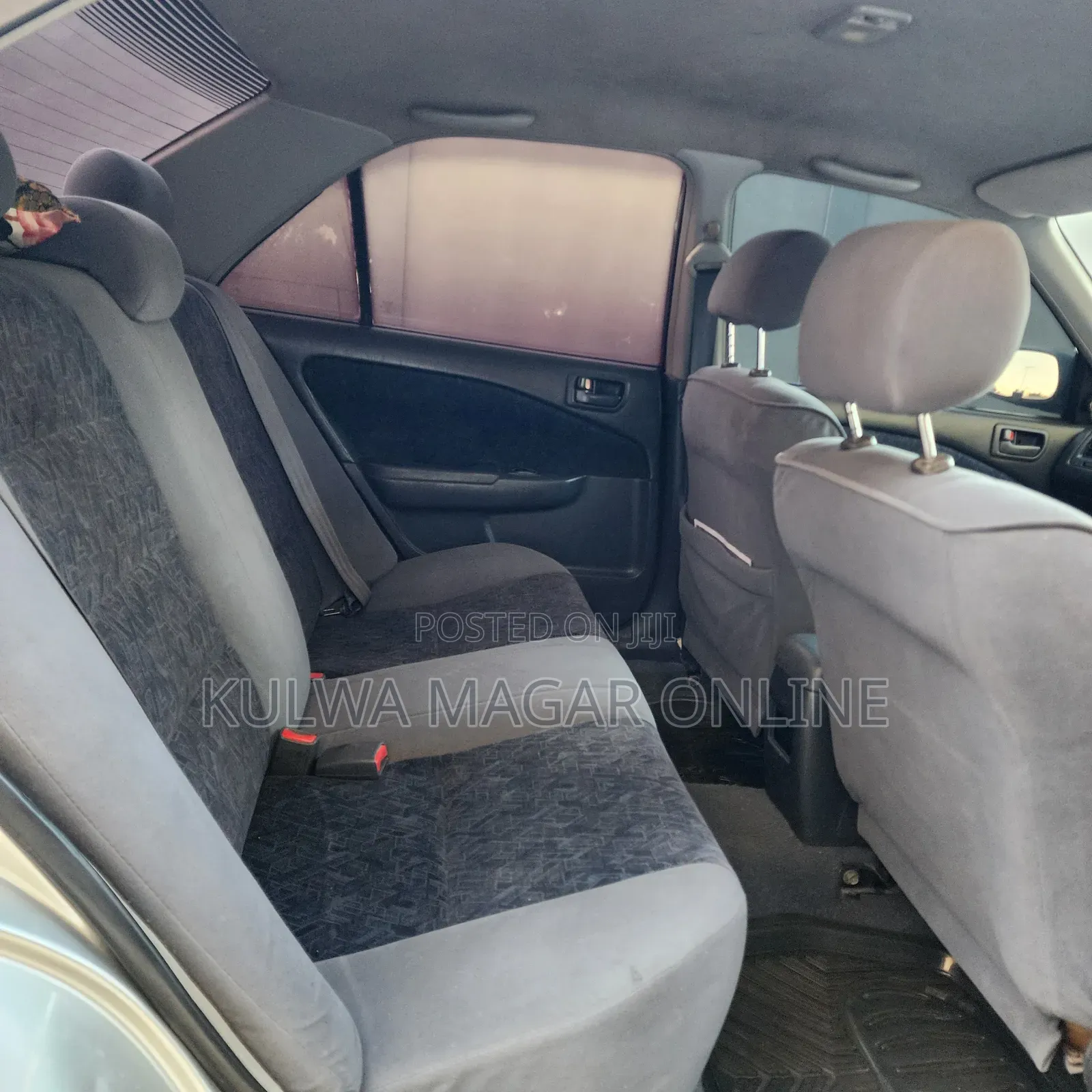 Toyota Carina 1999 Silver