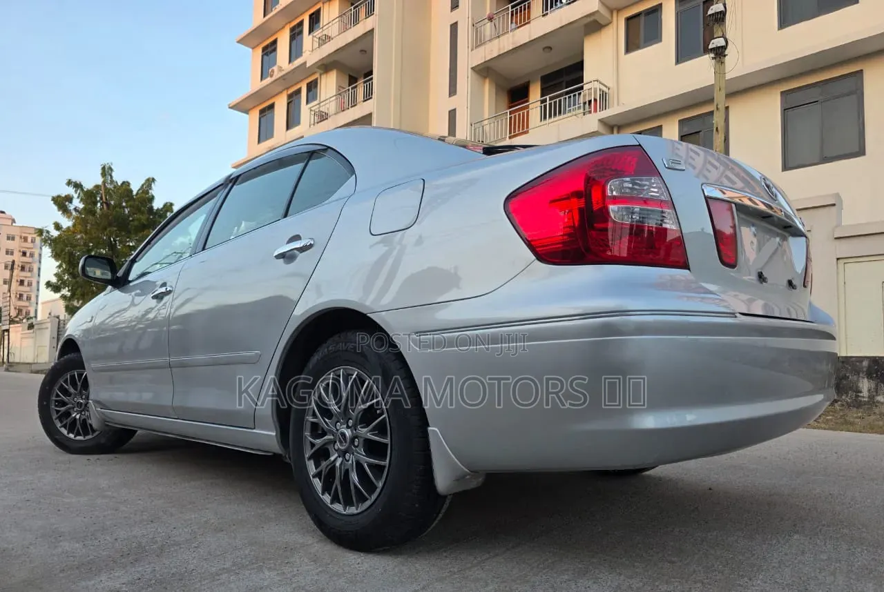 Toyota Premio 2007 Silver