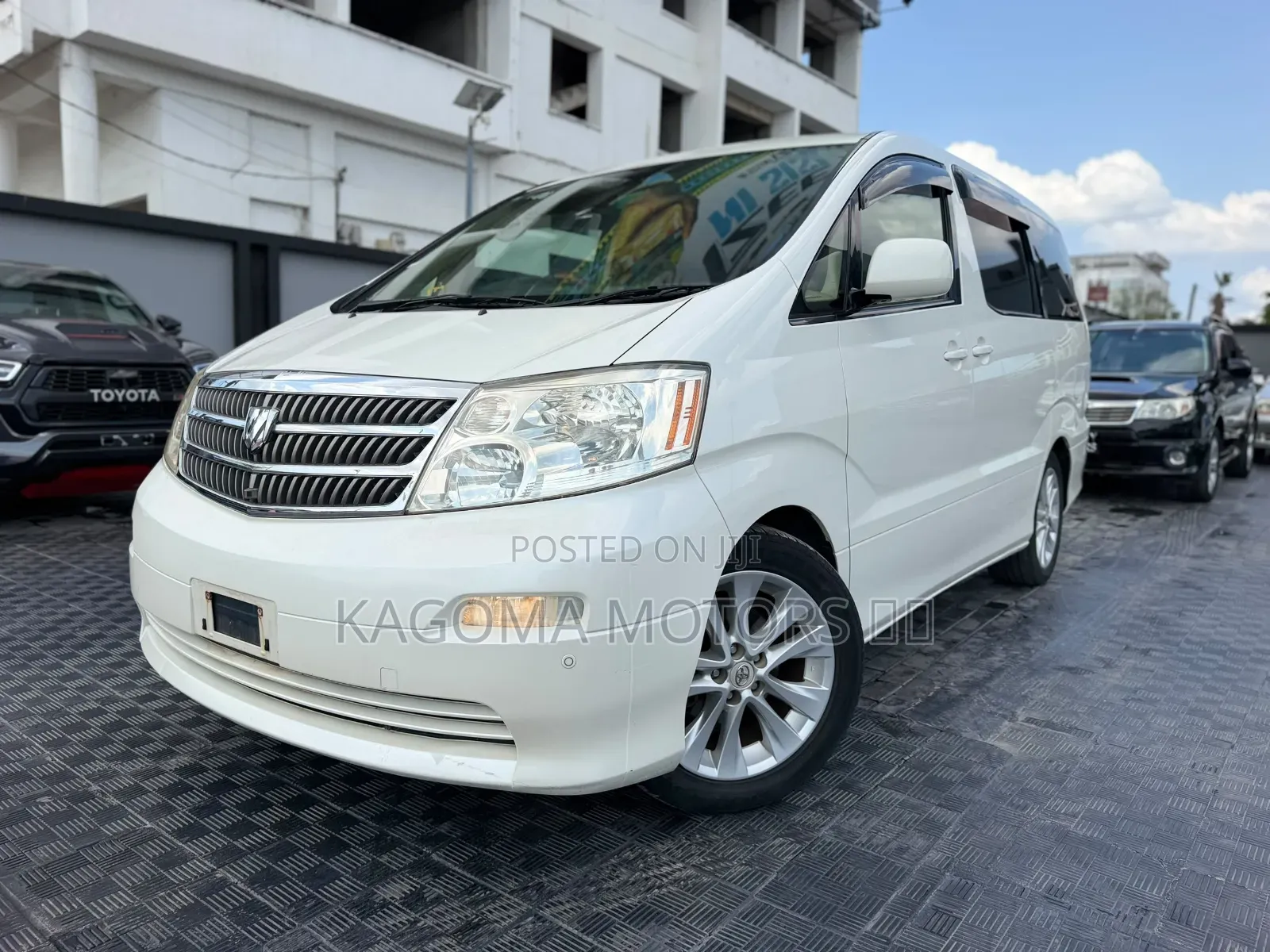 Toyota Alphard 2005 White