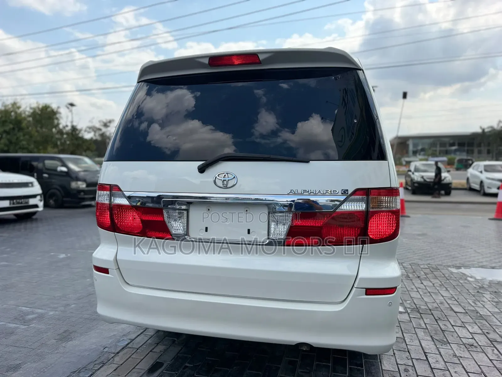 Toyota Alphard 2005 White