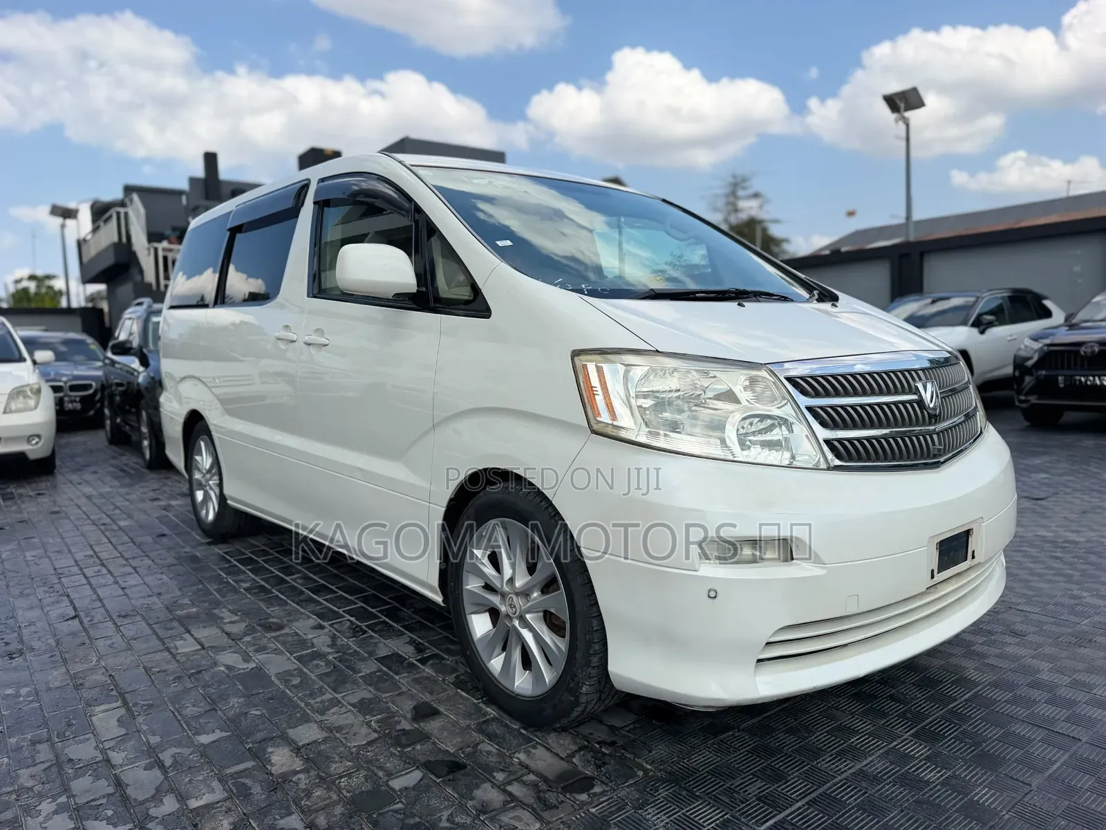 Toyota Alphard 2005 White