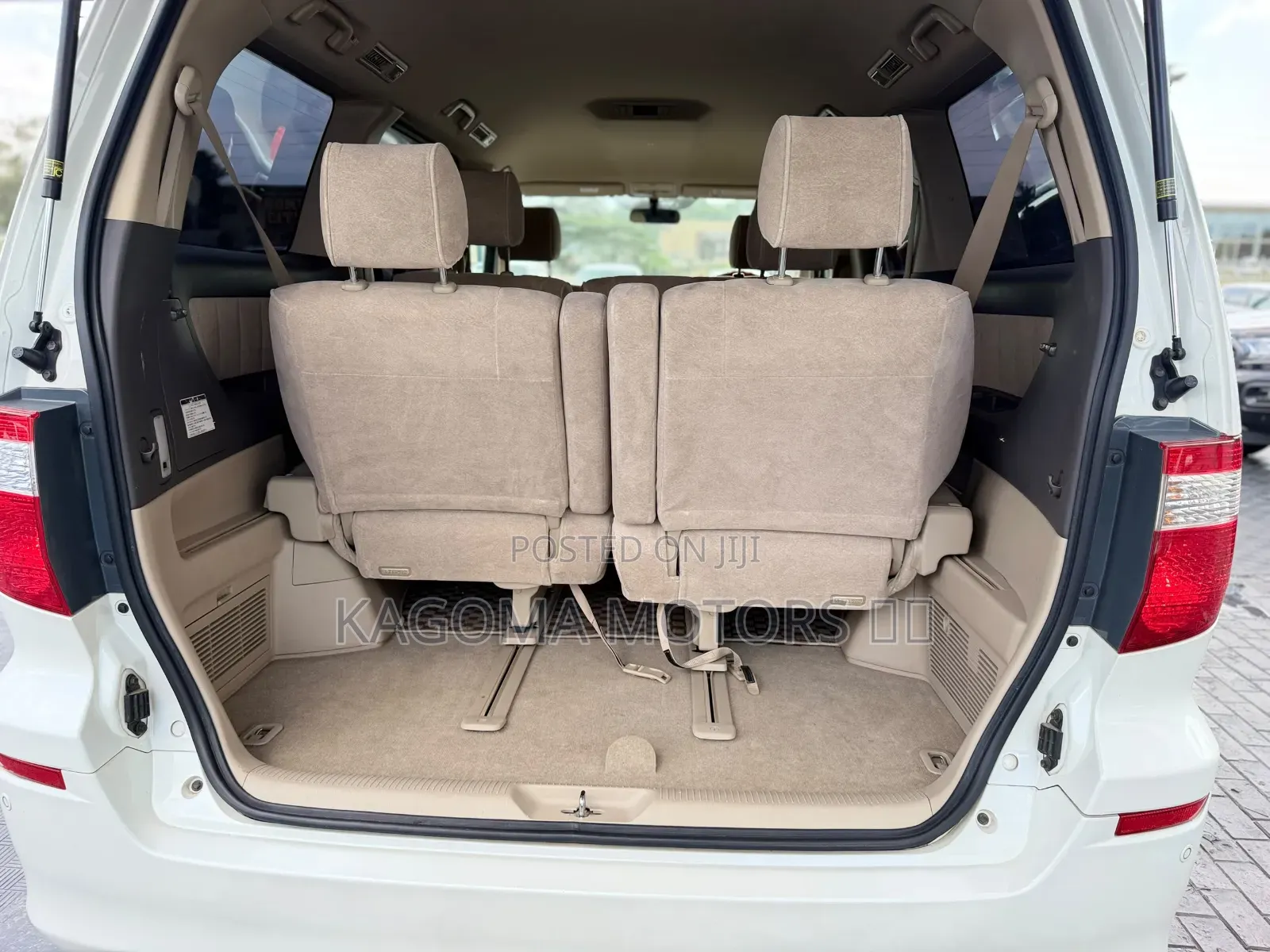 Toyota Alphard 2005 White