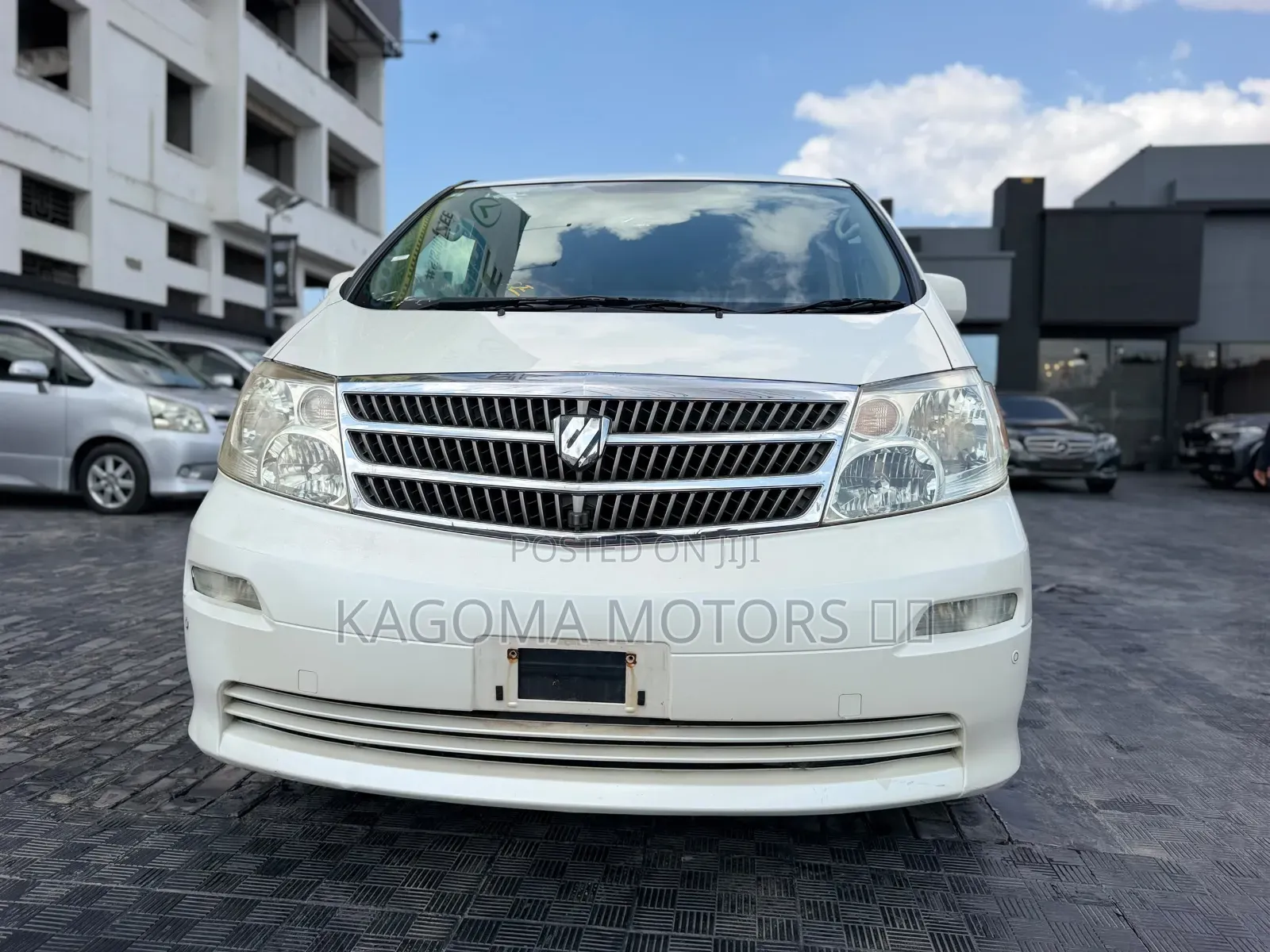 Toyota Alphard 2005 White