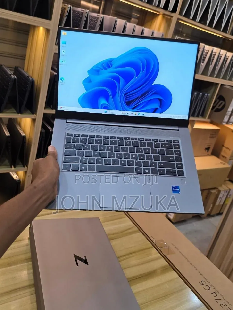 Laptop HP ZBook Studio G8 16GB Intel Core i7 SSD 512GB