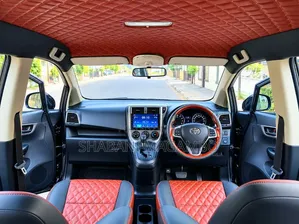 Toyota Ractis 2012 Black