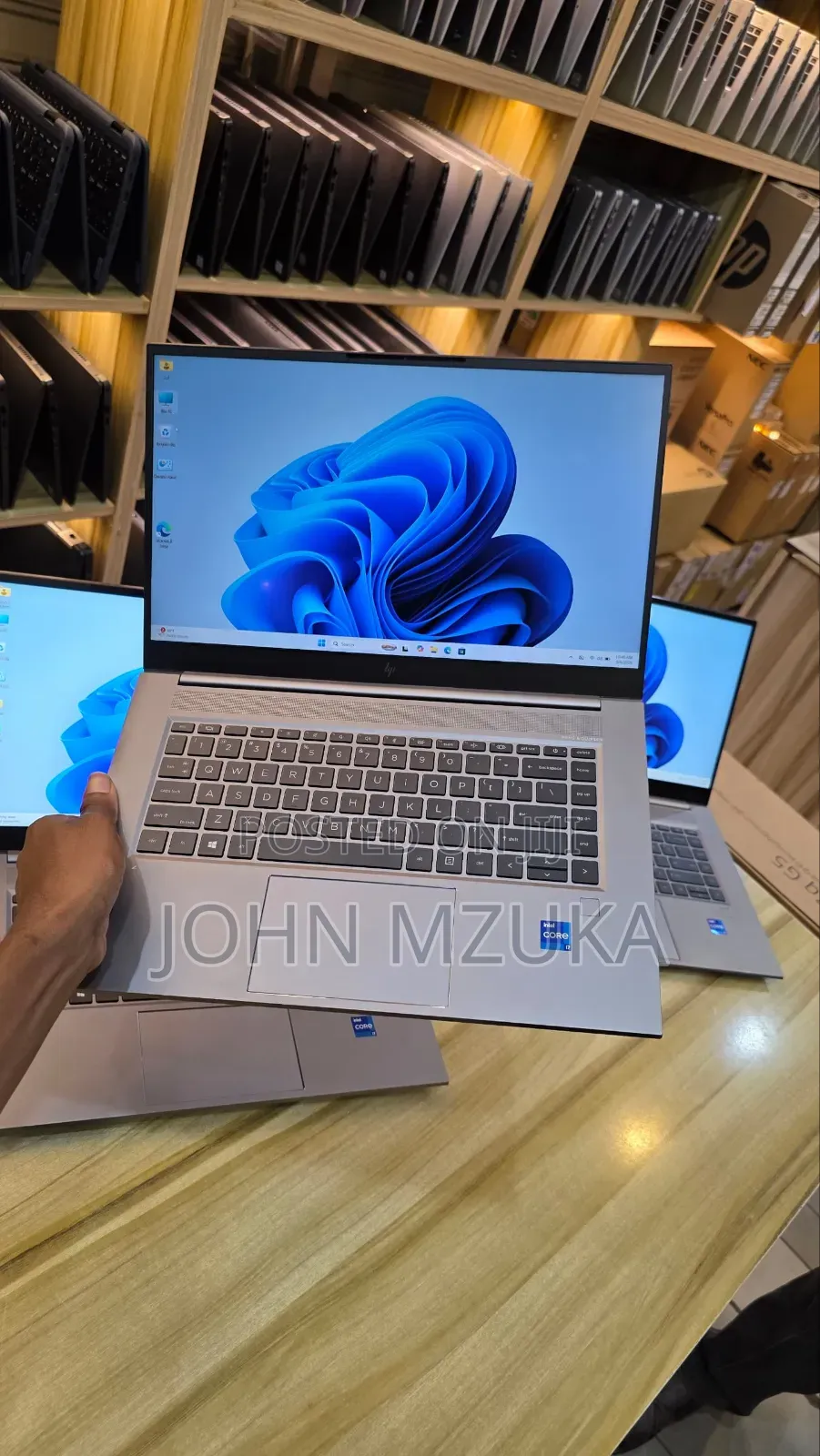 Laptop HP ZBook Studio G8 16GB Intel Core i7 SSD 512GB