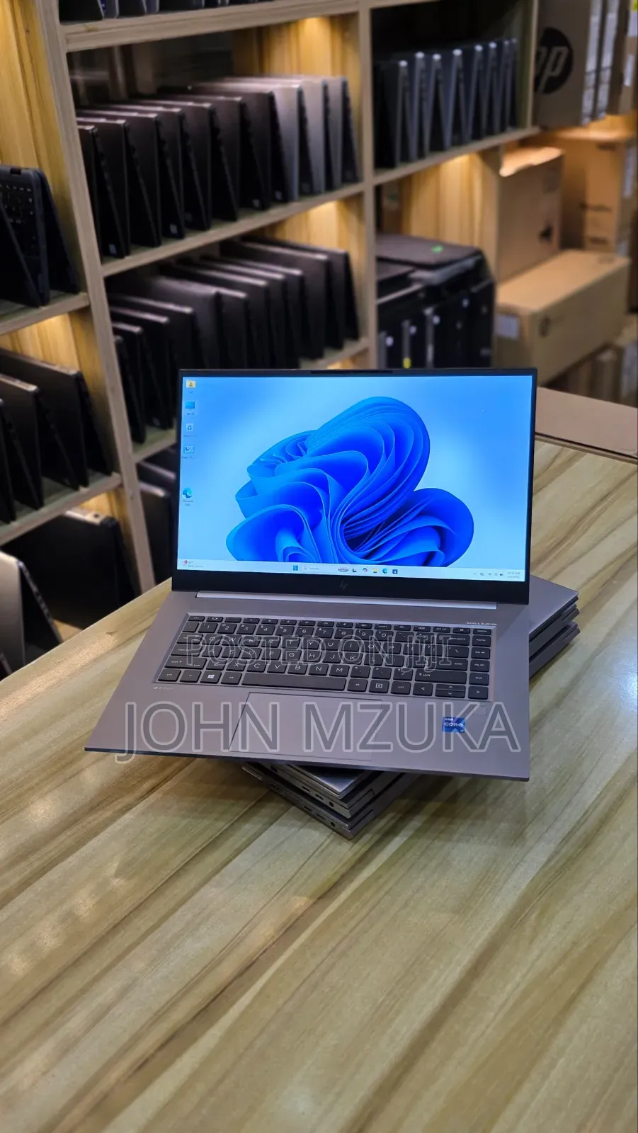 Laptop HP ZBook Studio G8 16GB Intel Core i7 SSD 512GB