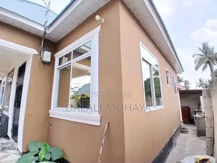 3bdrm House in Nyeburu Street, Chanika for sale