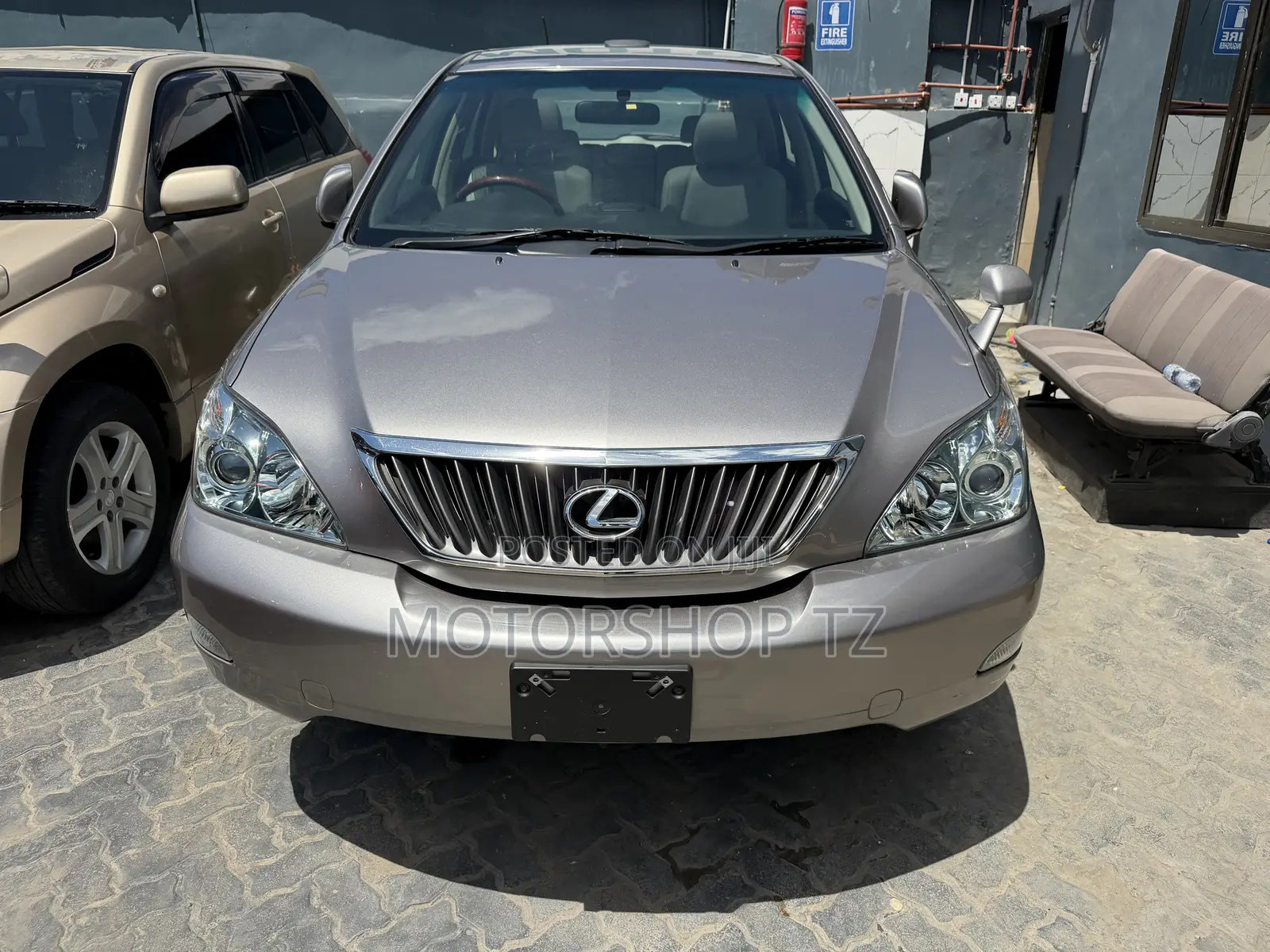 Toyota Harrier 2.4 2007 Gold