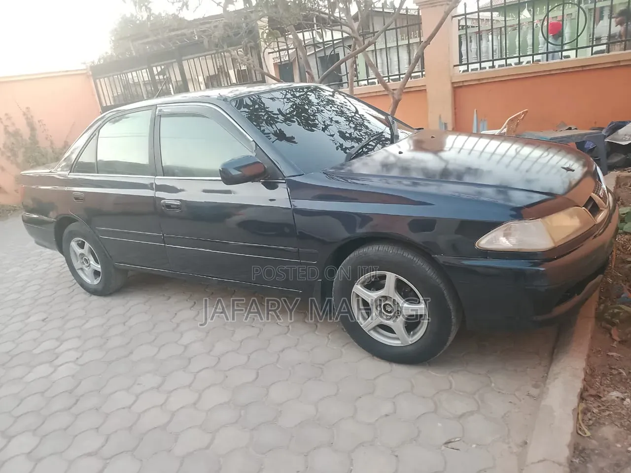Toyota Carina 1999 Black