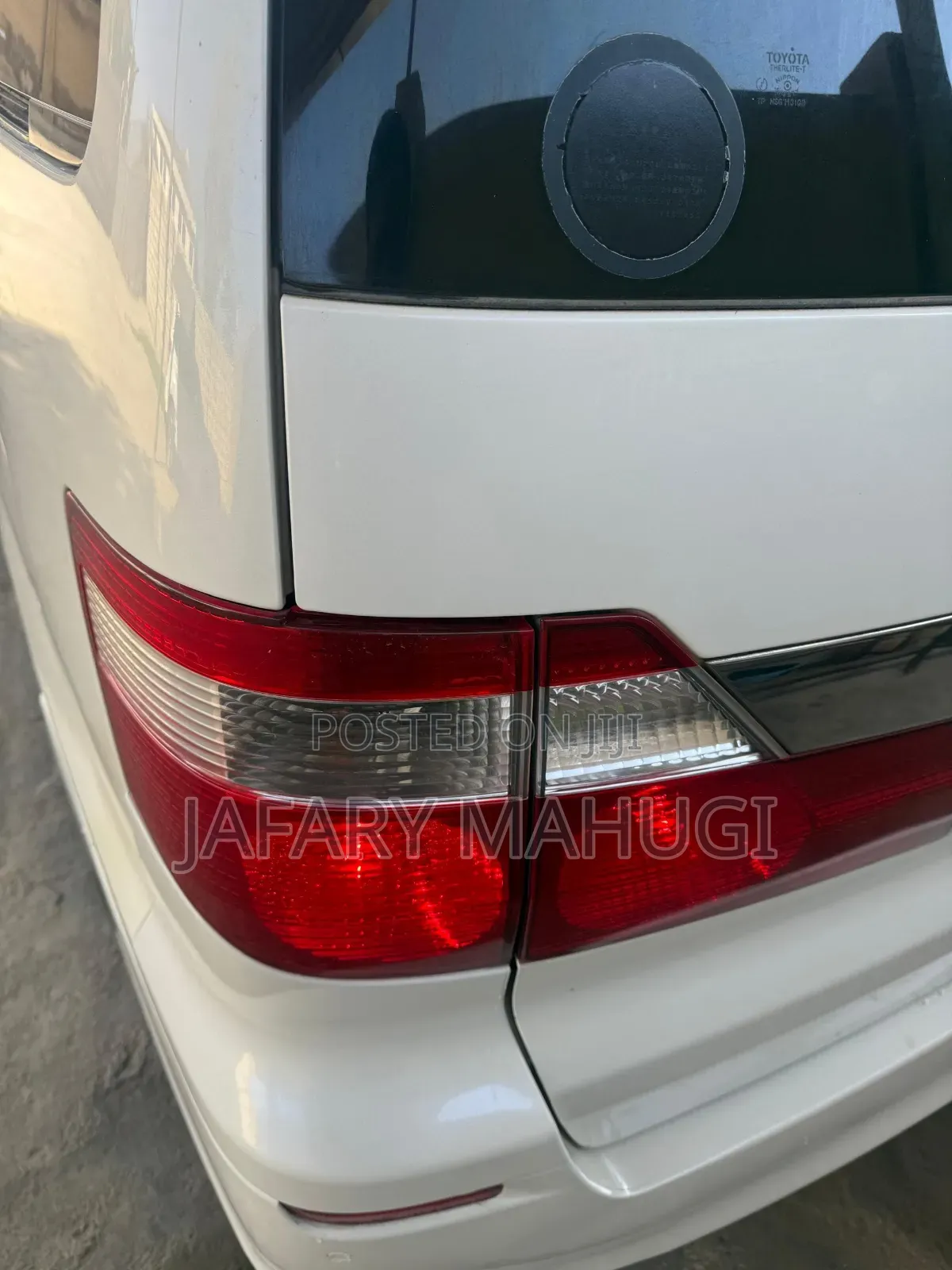 Toyota Alphard 2008 White