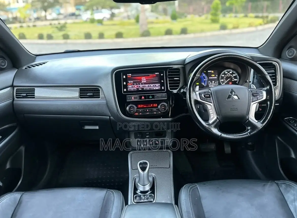 Mitsubishi Outlander 2018 Black