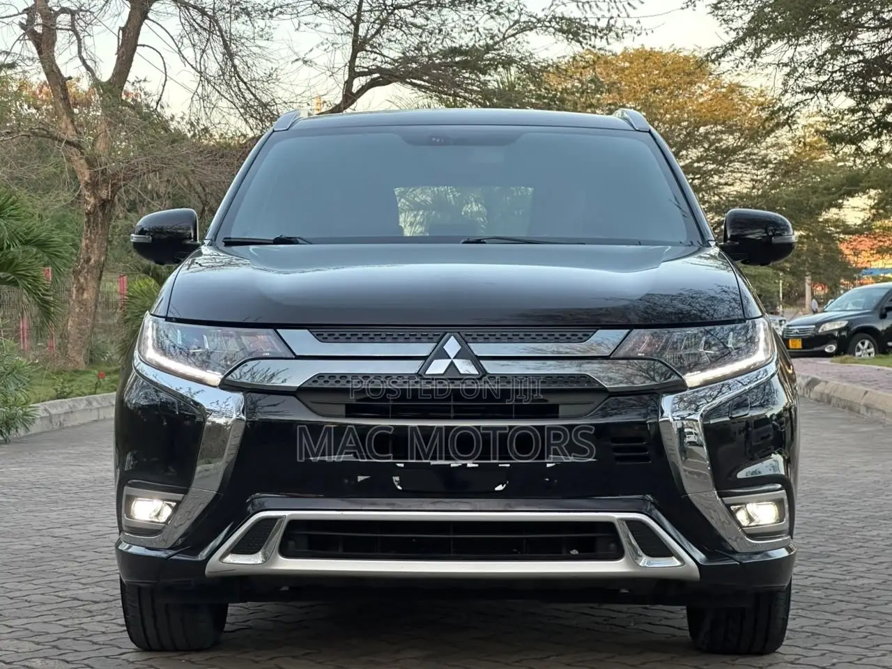 Mitsubishi Outlander 2018 Black