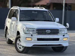 Toyota Land Cruiser 100 4.7 Executive 2007 White