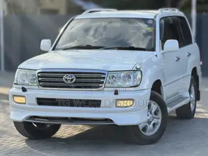 Toyota Land Cruiser 100 4.7 Executive 2007 White