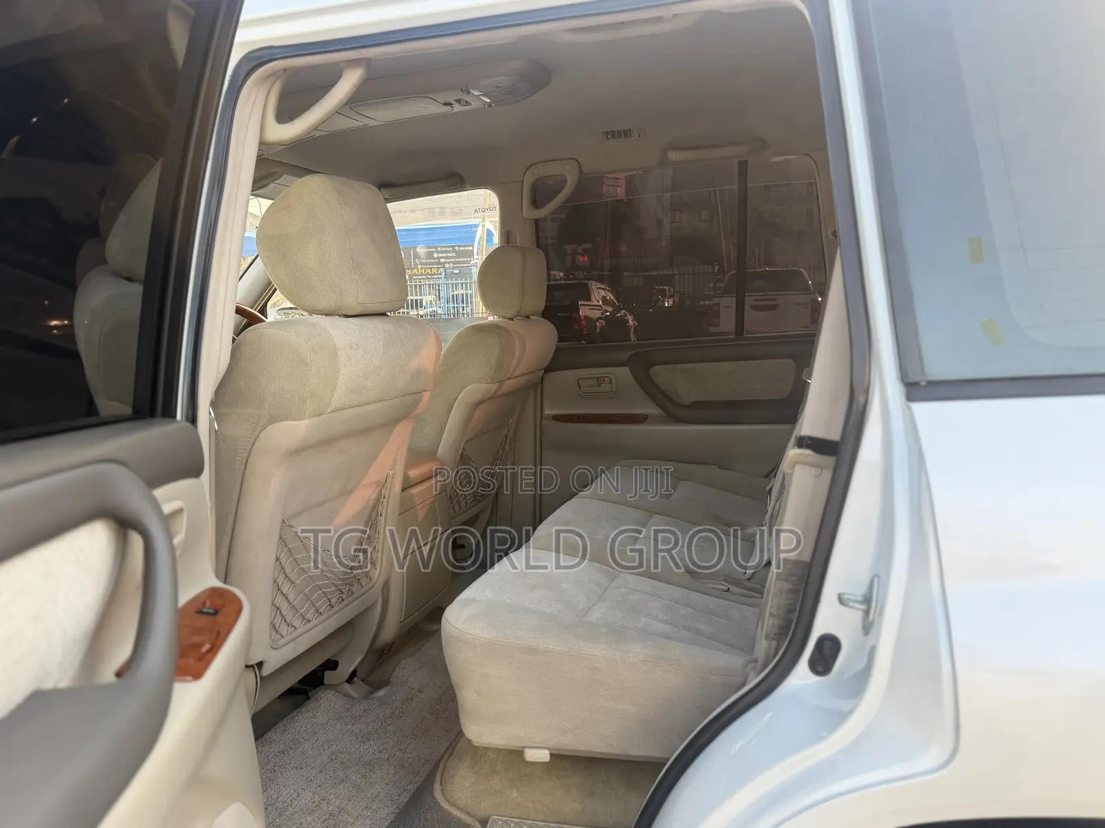 Toyota Land Cruiser 100 4.7 Executive 2007 White
