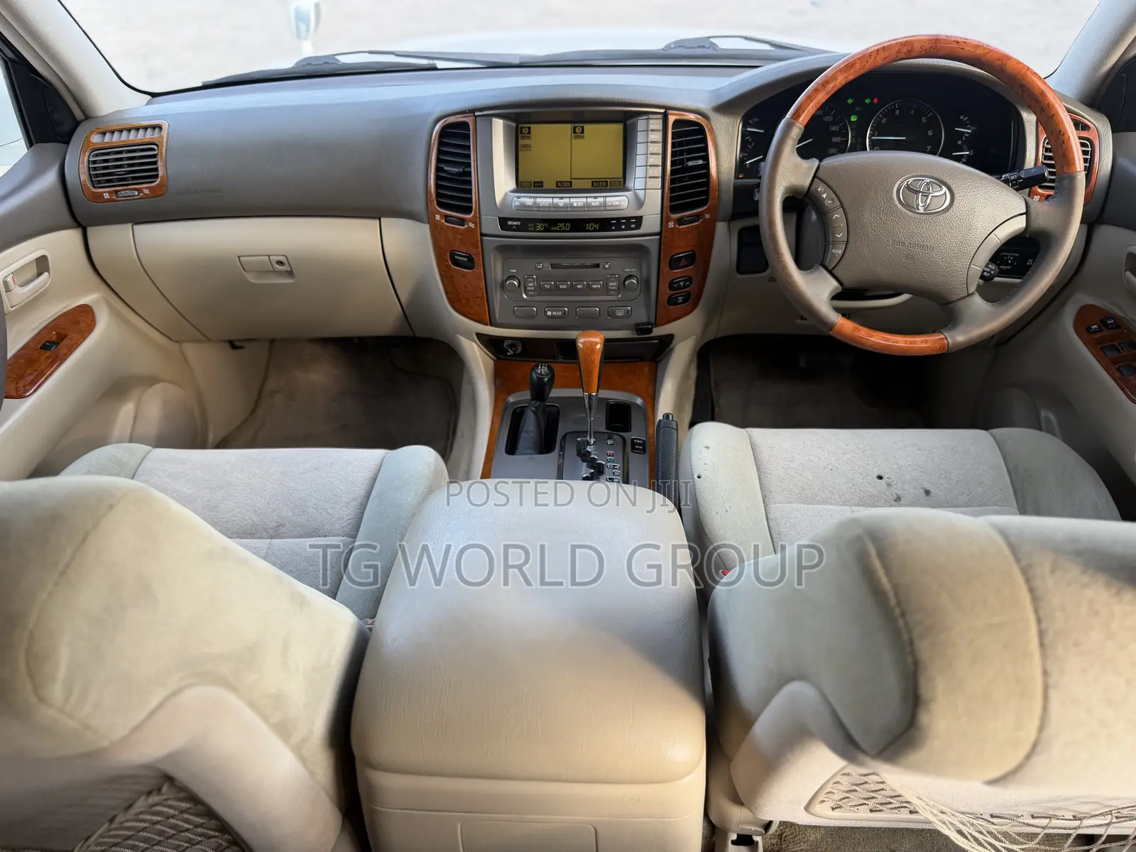 Toyota Land Cruiser 100 4.7 Executive 2007 White