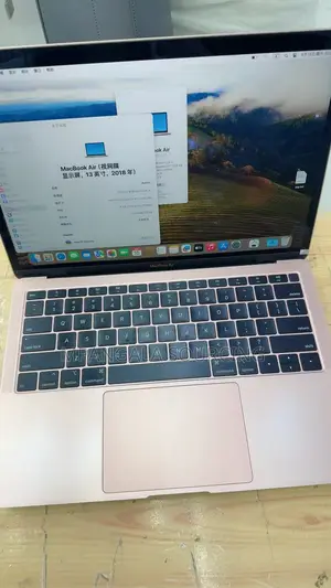 Laptop Apple MacBook Air 2018 8GB Intel Core i5 SSD 256GB