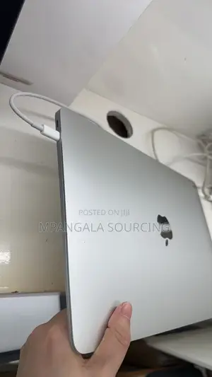 Laptop Apple MacBook Air 2018 16GB Intel Core i5 SSD 256GB