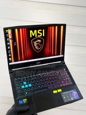 Laptop MSI Katana 15 16GB Intel Core i7 SSD 512GB
