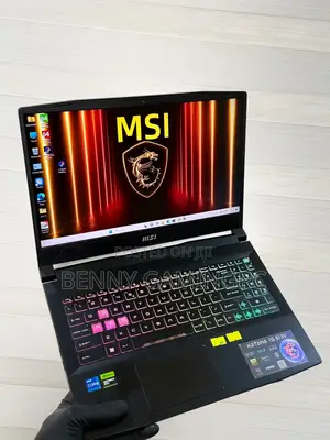 Laptop MSI Katana 15 16GB Intel Core i7 SSD 512GB