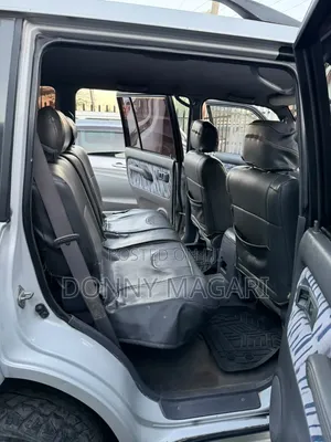 Toyota Land Cruiser Prado 2001 White