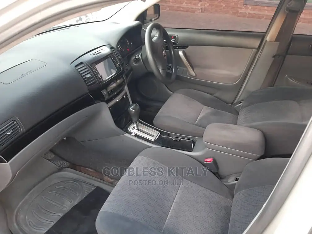 Toyota Allion 2005 Silver