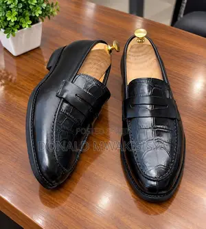 Specimen Clarks