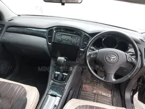 Toyota Kluger 2004 Black