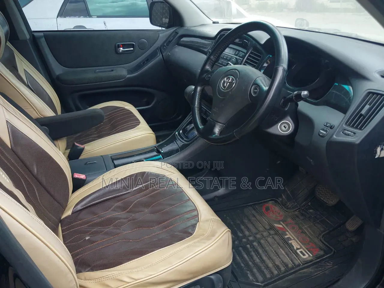 Toyota Kluger 2004 Black