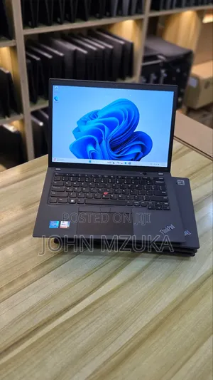 Laptop Lenovo ThinkPad X13 Gen 2 16GB Intel Core i5 SSD 256GB