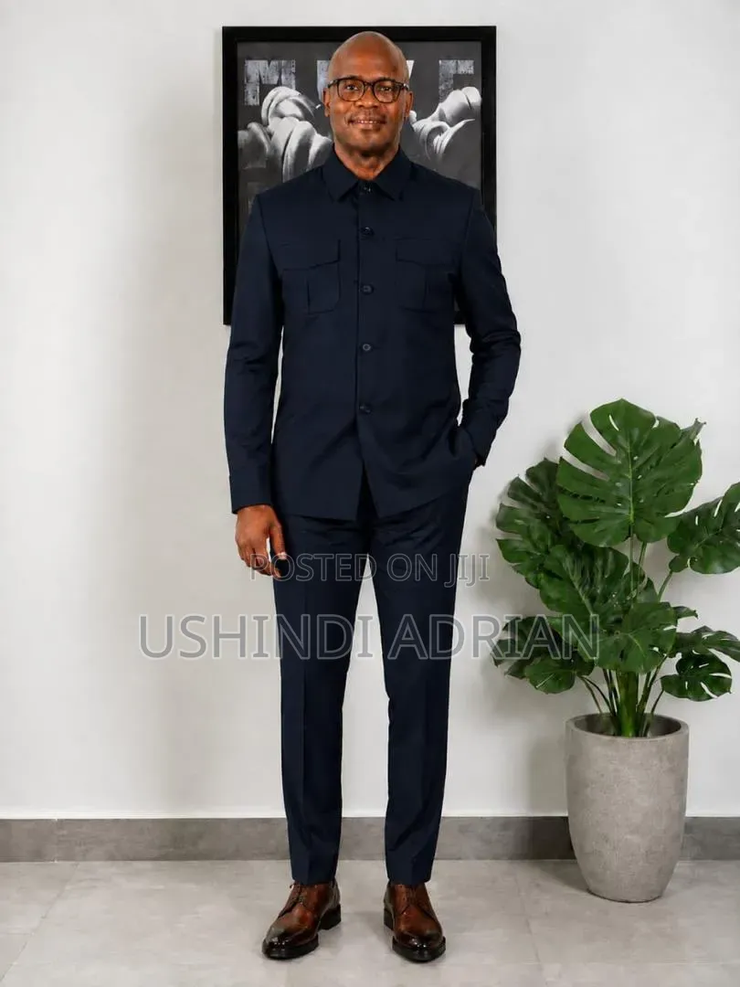 safari Royale Suitbrand: Bagozzasafari Suit