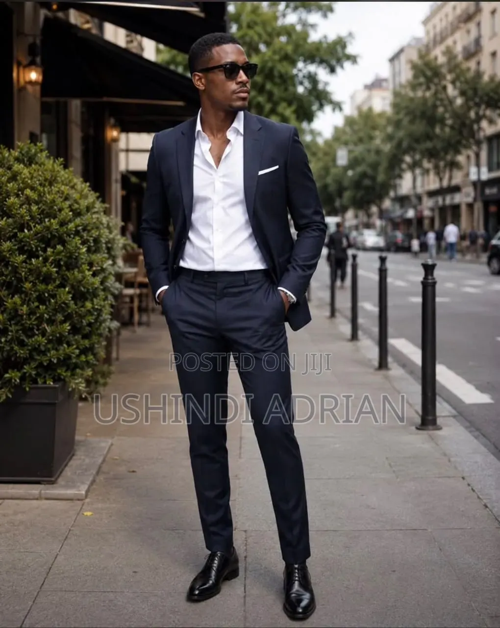 gentleman's Royale Suitbrand: Bagozza2 Pieces Suit