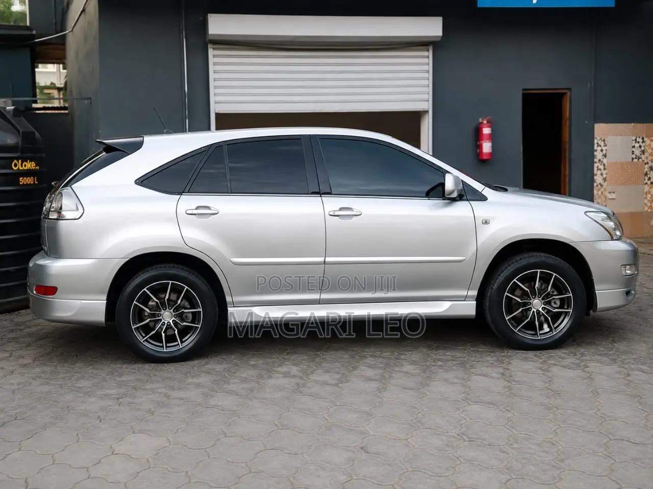 Toyota Harrier 2.4 2006 Black