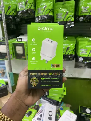 Oraimo 20W Rapid Charger – Lightning