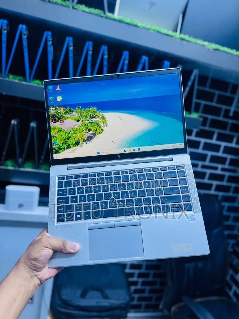 Laptop HP EliteBook 835 G7 8GB AMD Ryzen 5 SSD 256GB