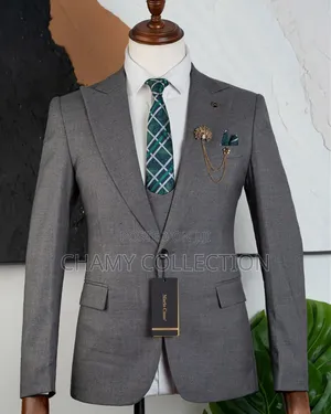 Means Suits Casis